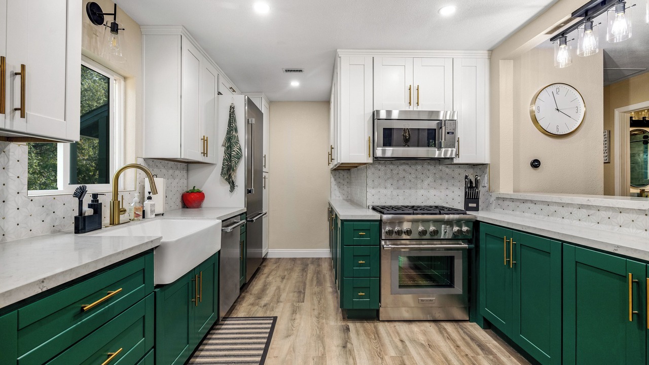 Photo of Kitchen in Pine Valley