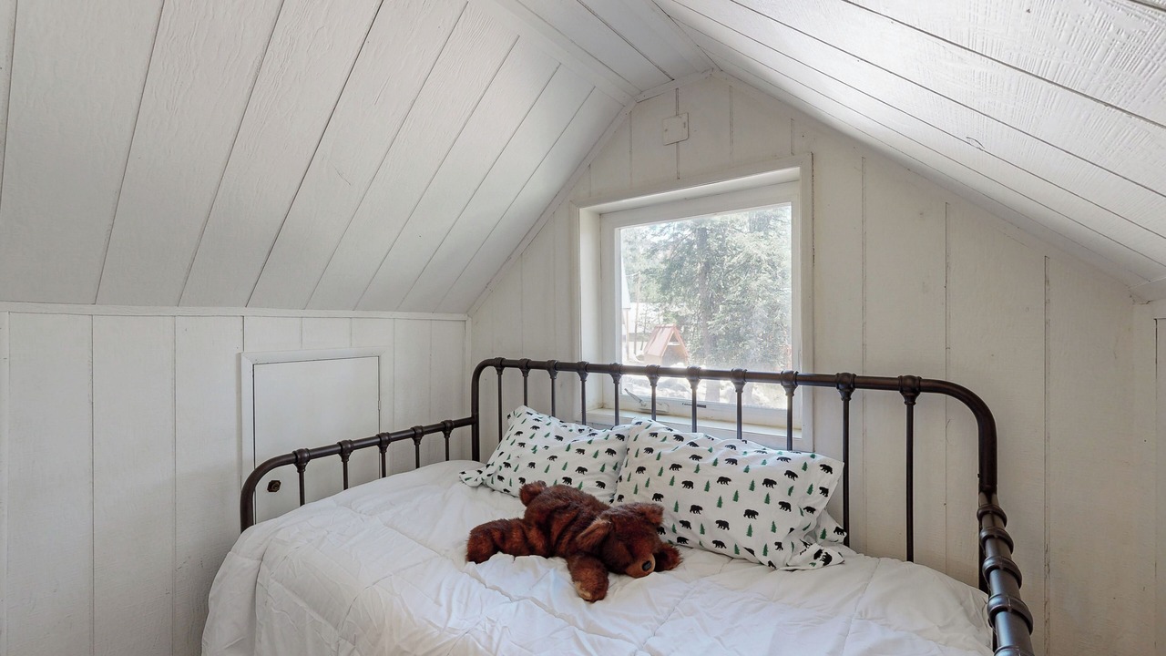 Photo of Bedroom in Arnold