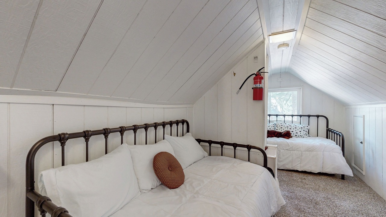 Photo of Bedroom in Arnold