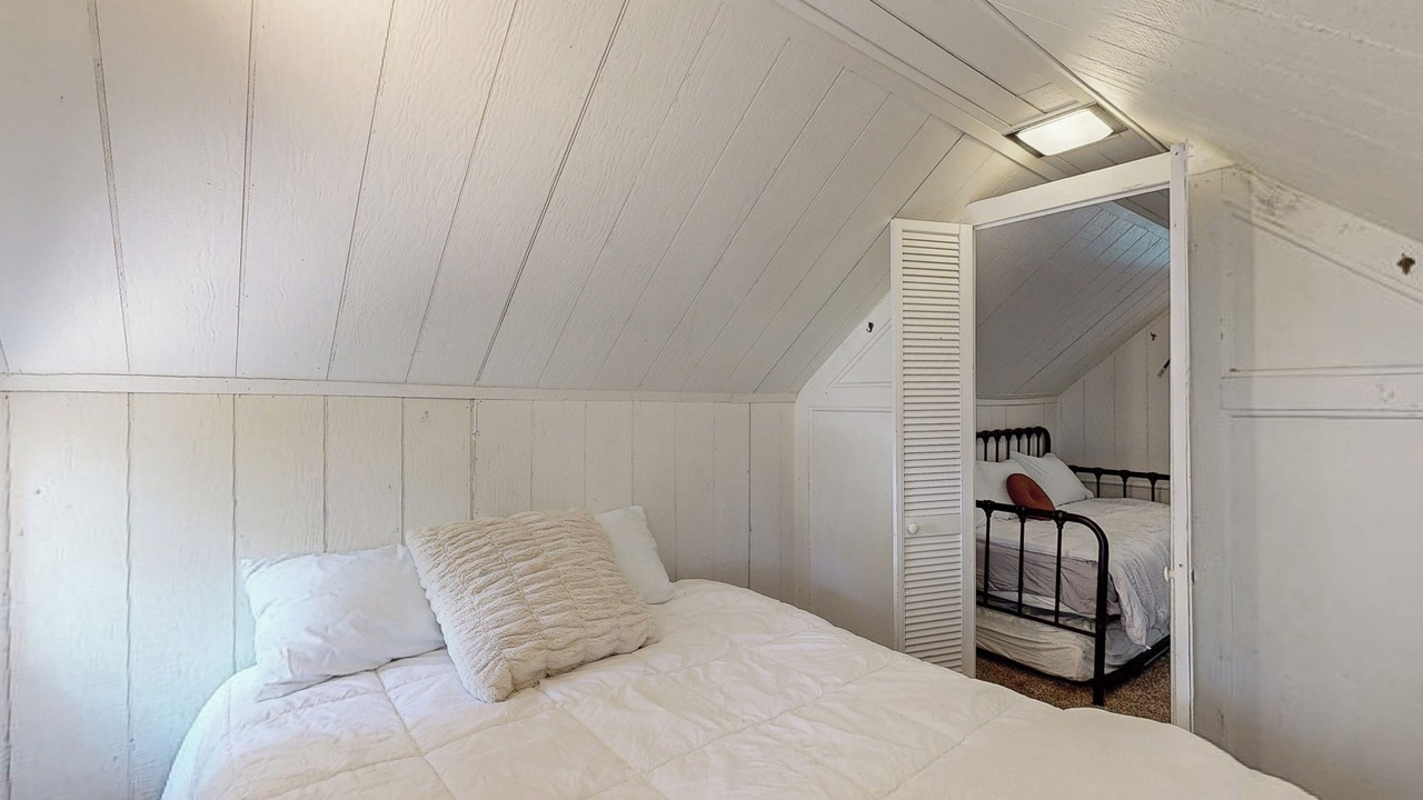 Photo of Bedroom in Arnold