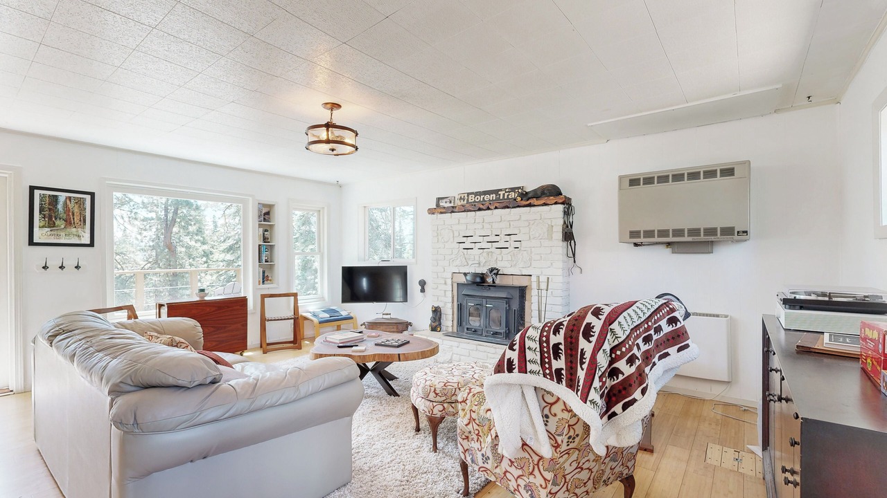 Photo of Livingroom in Arnold