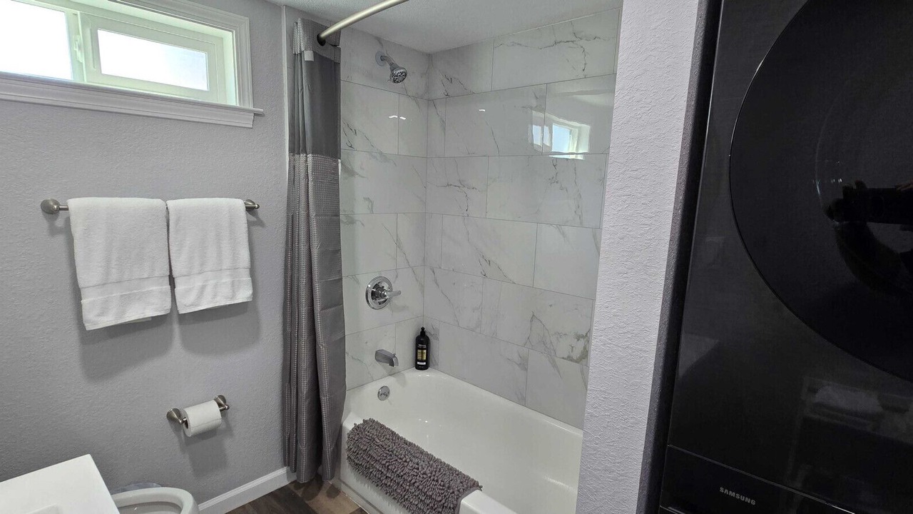 Photo of Bathroom in Merced County