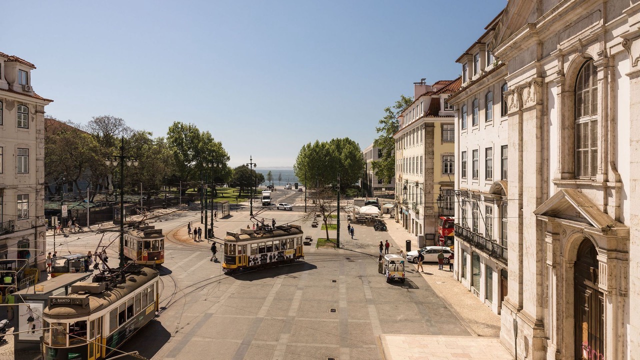 Photo of Others in Chiado