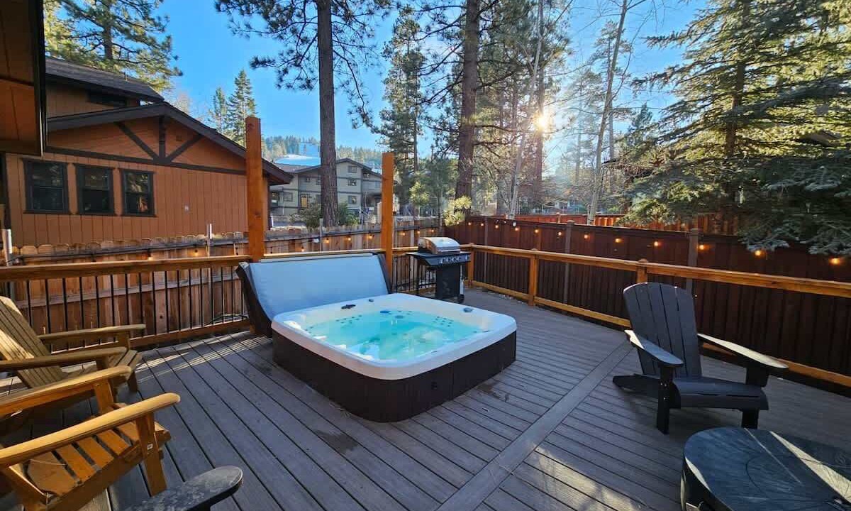 Photo of Patio Balcony in Summit Estates