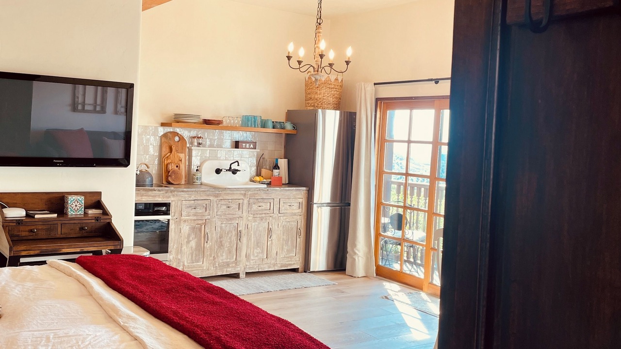 Photo of Bedroom in Mission Canyon