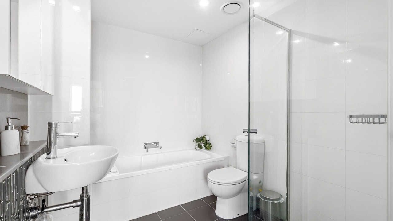 Photo of Bathroom in Brisbane Central Business District