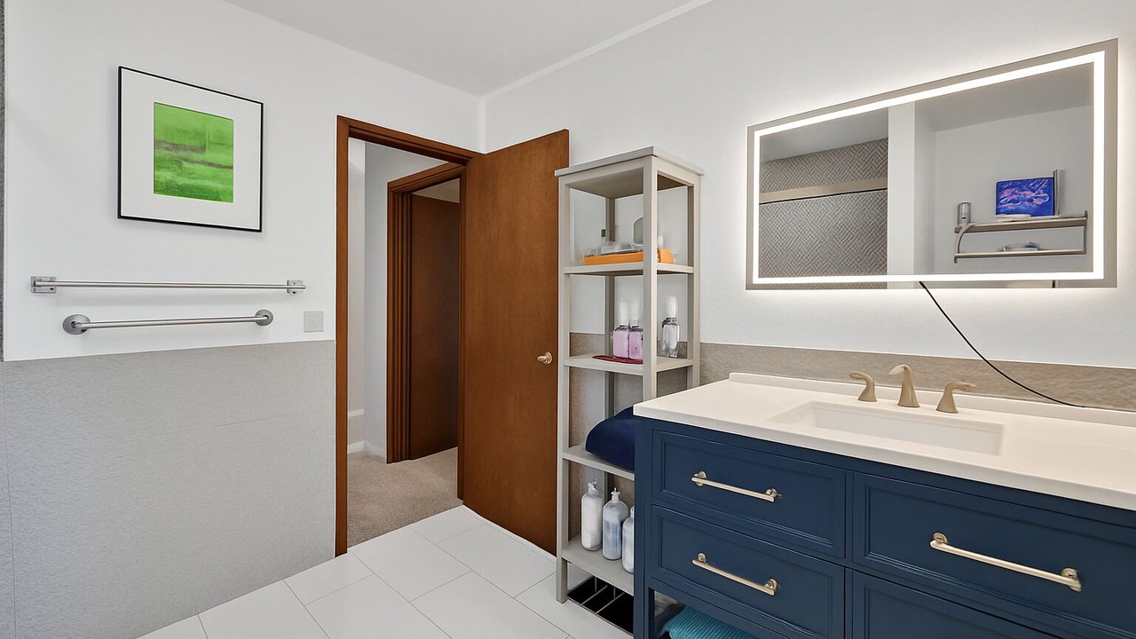 Photo of Bathroom in Sunrise Manor