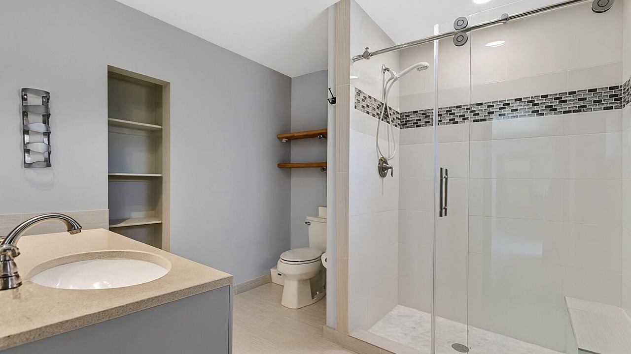 Photo of Bathroom in Sunrise Manor