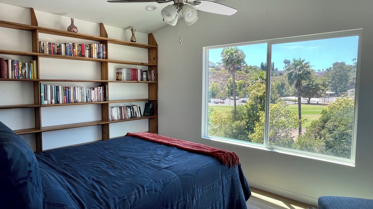 Photo of Bedroom in Rancho Penasquitos