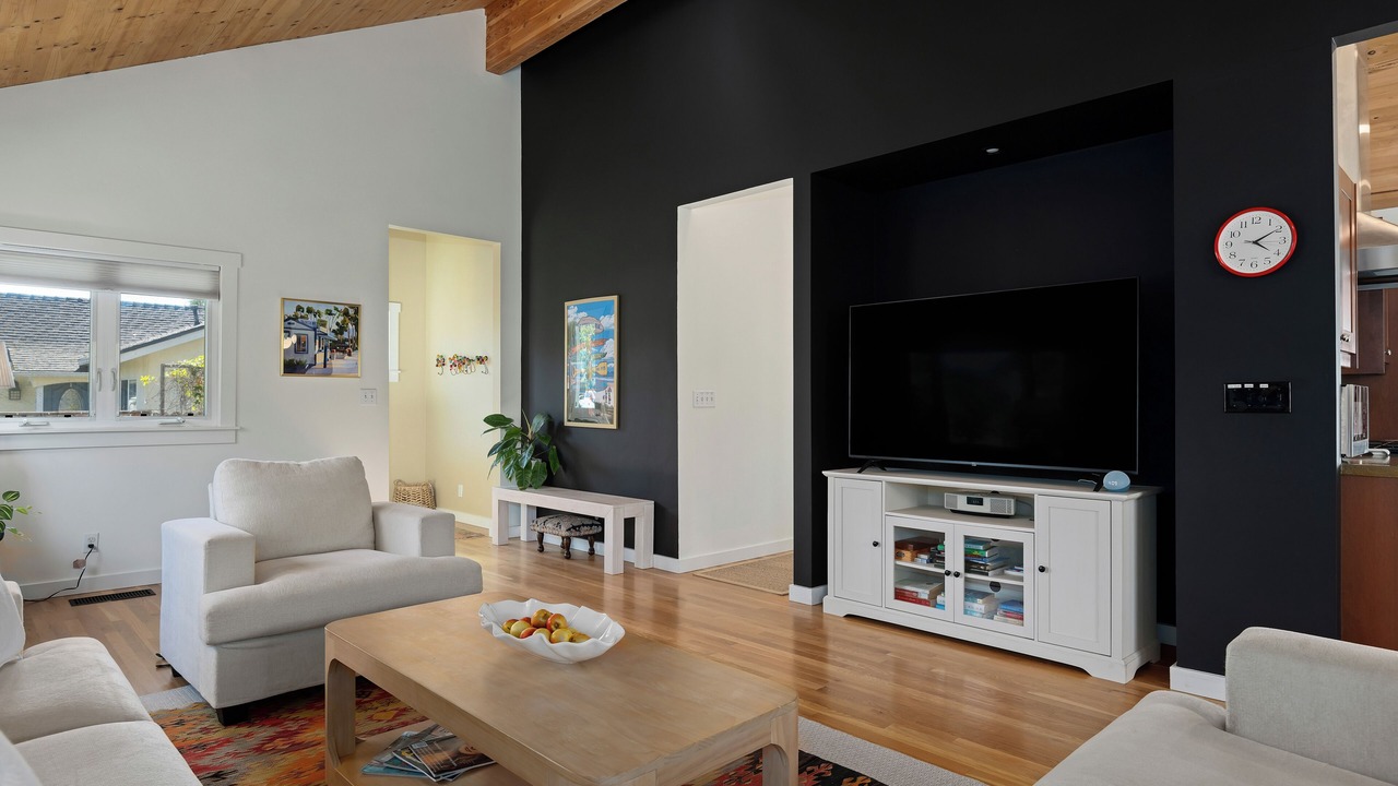 Photo of Livingroom in Carpinteria