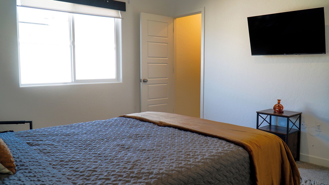 Photo of Bedroom in Hanford