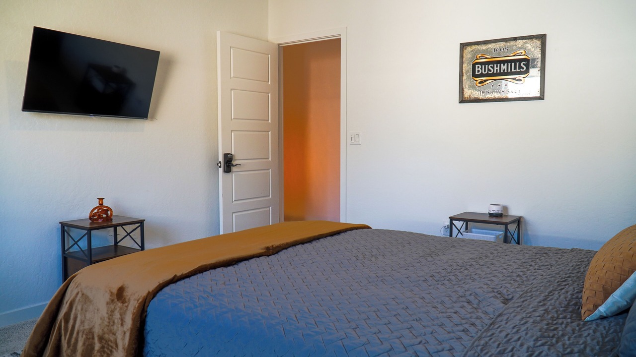 Photo of Bedroom in Hanford