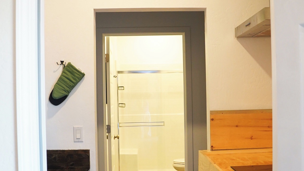 Photo of Bathroom in Hanford