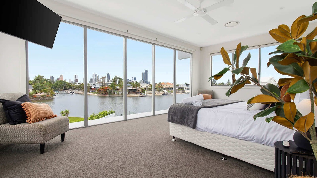 Photo of Bedroom in Broadbeach Waters