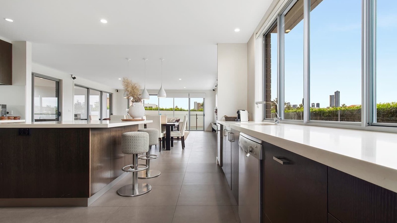 Photo of Kitchen in Broadbeach Waters