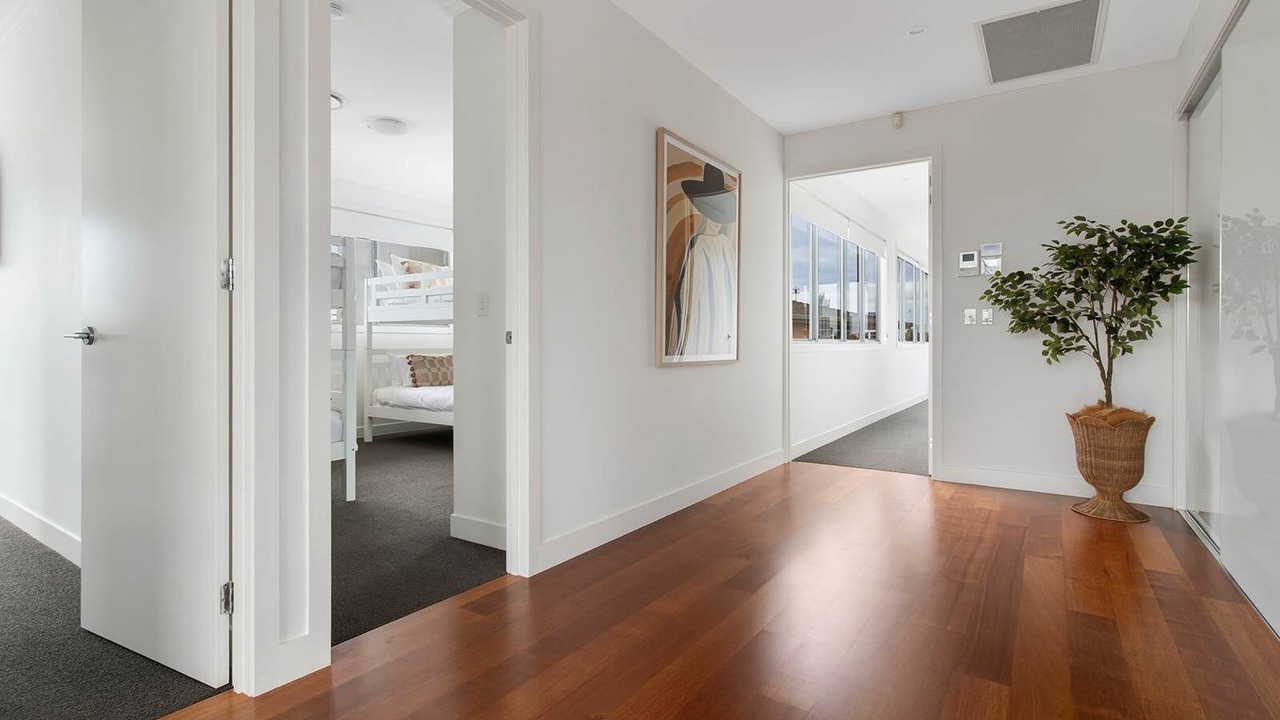 Photo of Bedroom in Broadbeach Waters