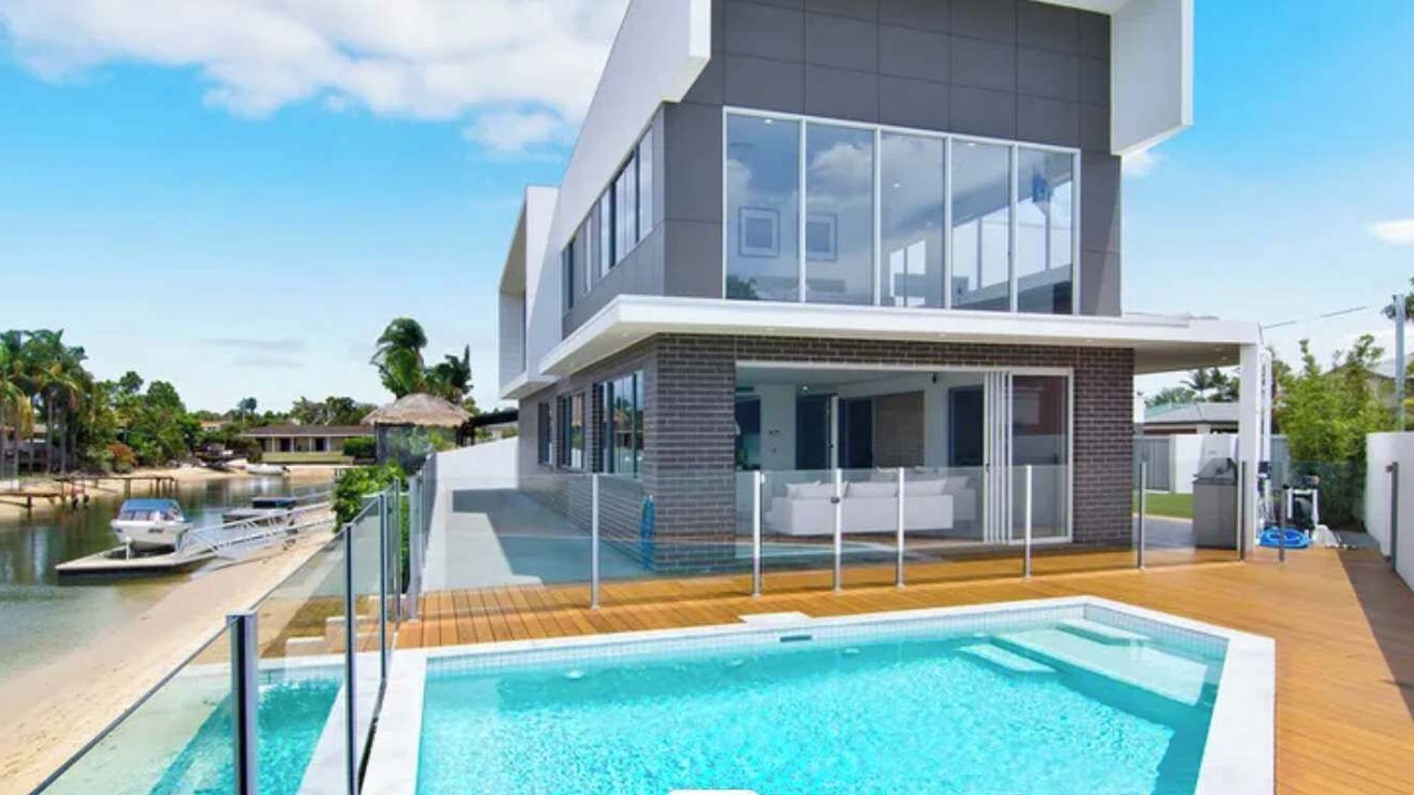 Photo of Outdoor in Broadbeach Waters