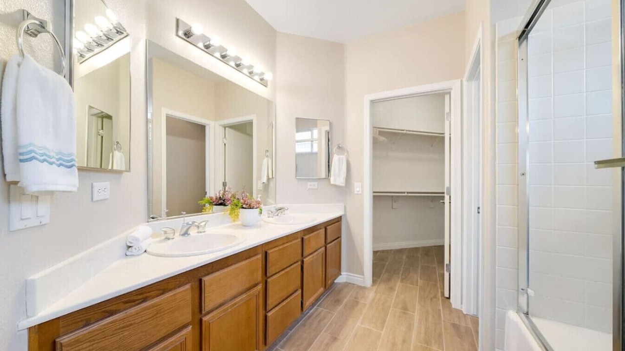 Photo of Bathroom in North Las Vegas