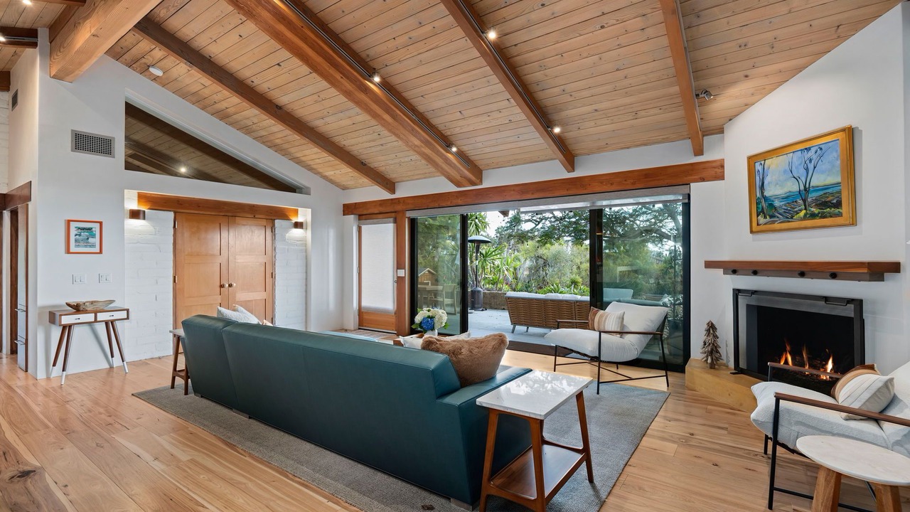 Photo of Livingroom in Campanil
