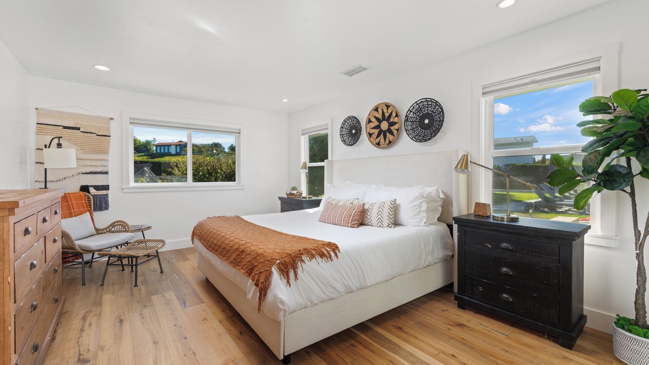 Photo of Bedroom in Los Olivos