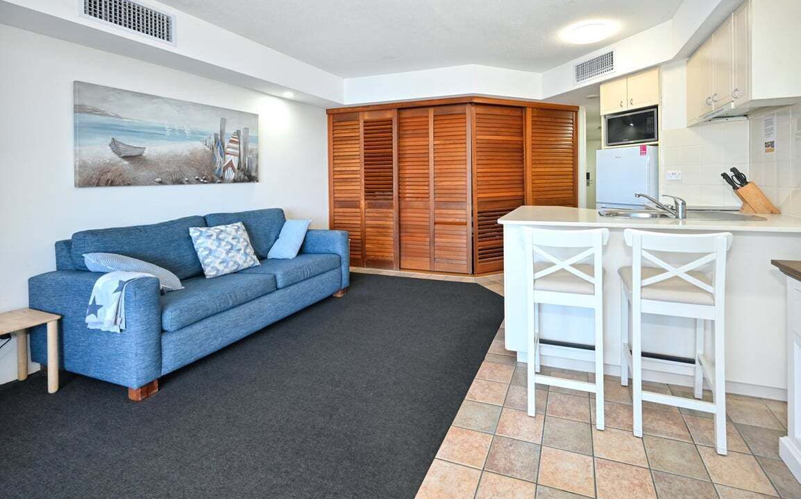 Photo of Livingroom in Golden Beach