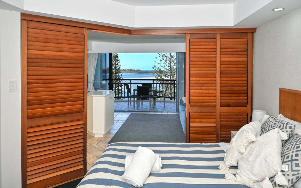 Photo of Bedroom in Golden Beach