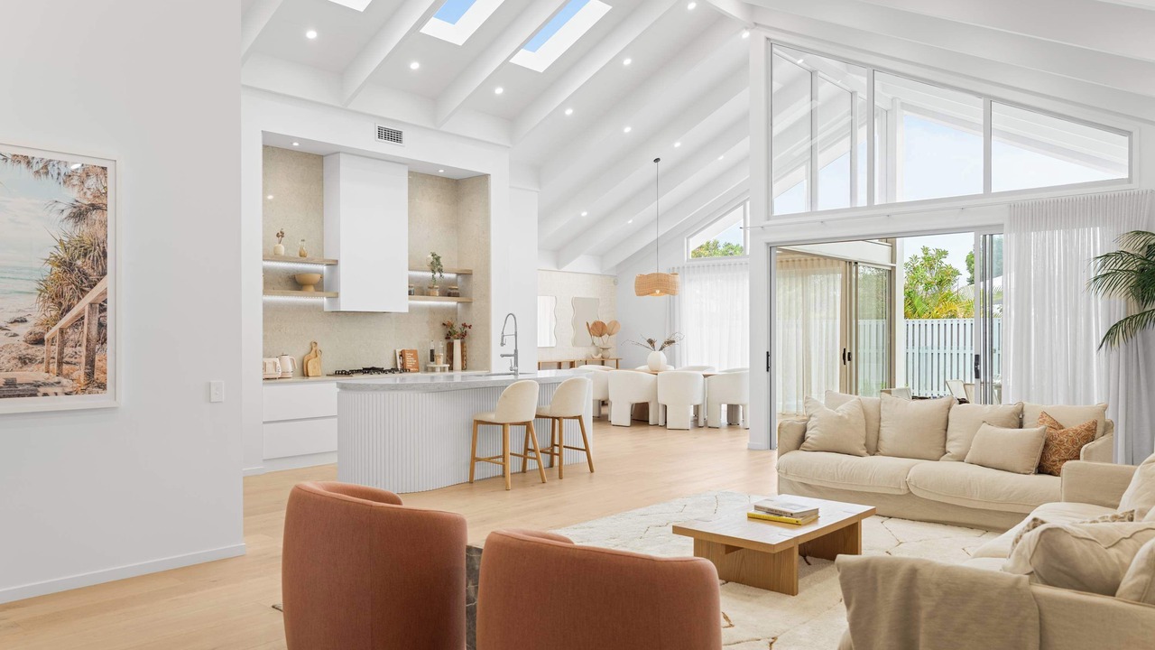 Photo of Livingroom in Banksia Beach