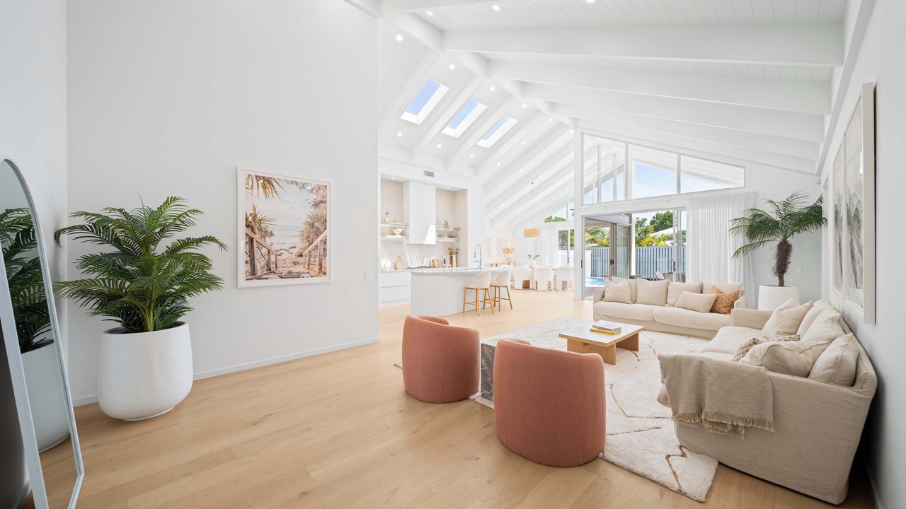 Photo of Livingroom in Banksia Beach