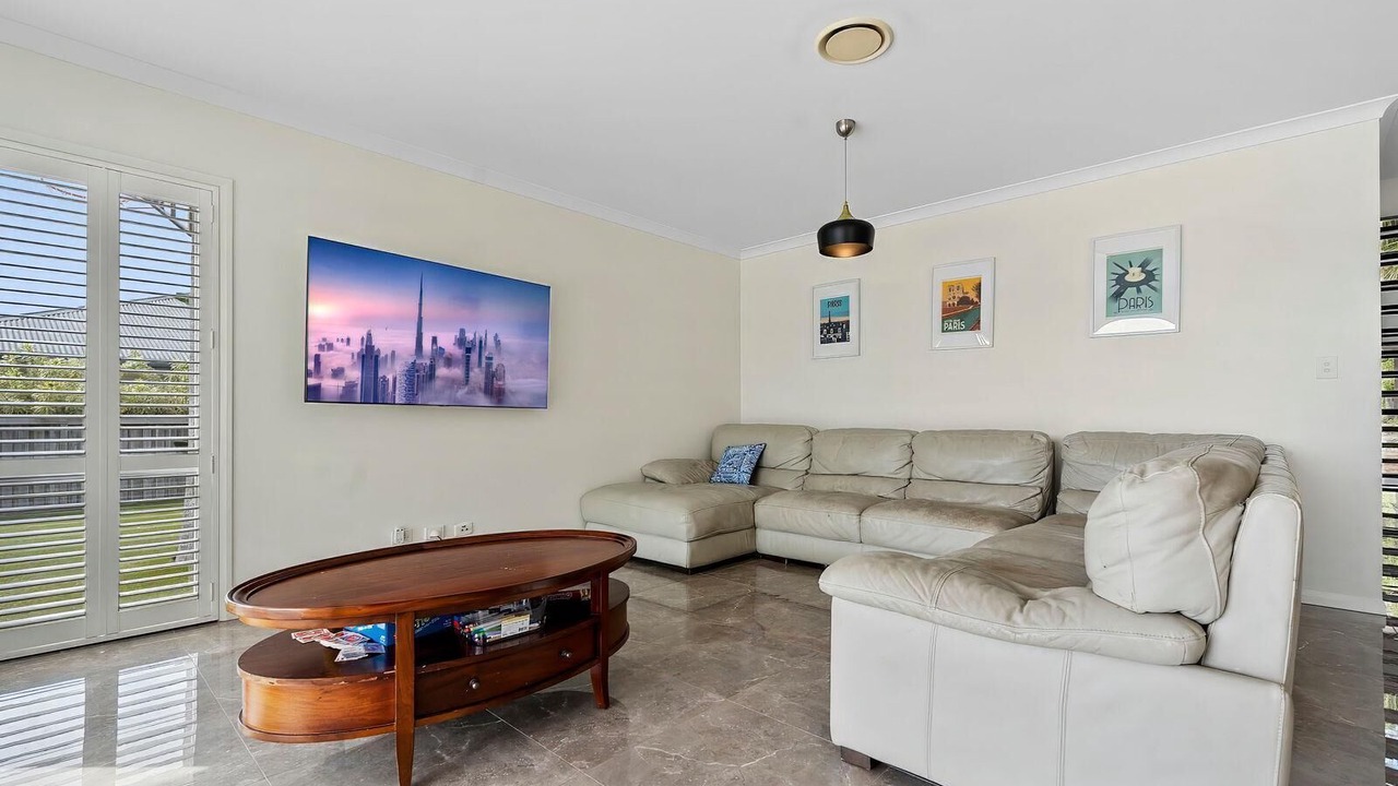 Photo of Livingroom in Banksia Beach