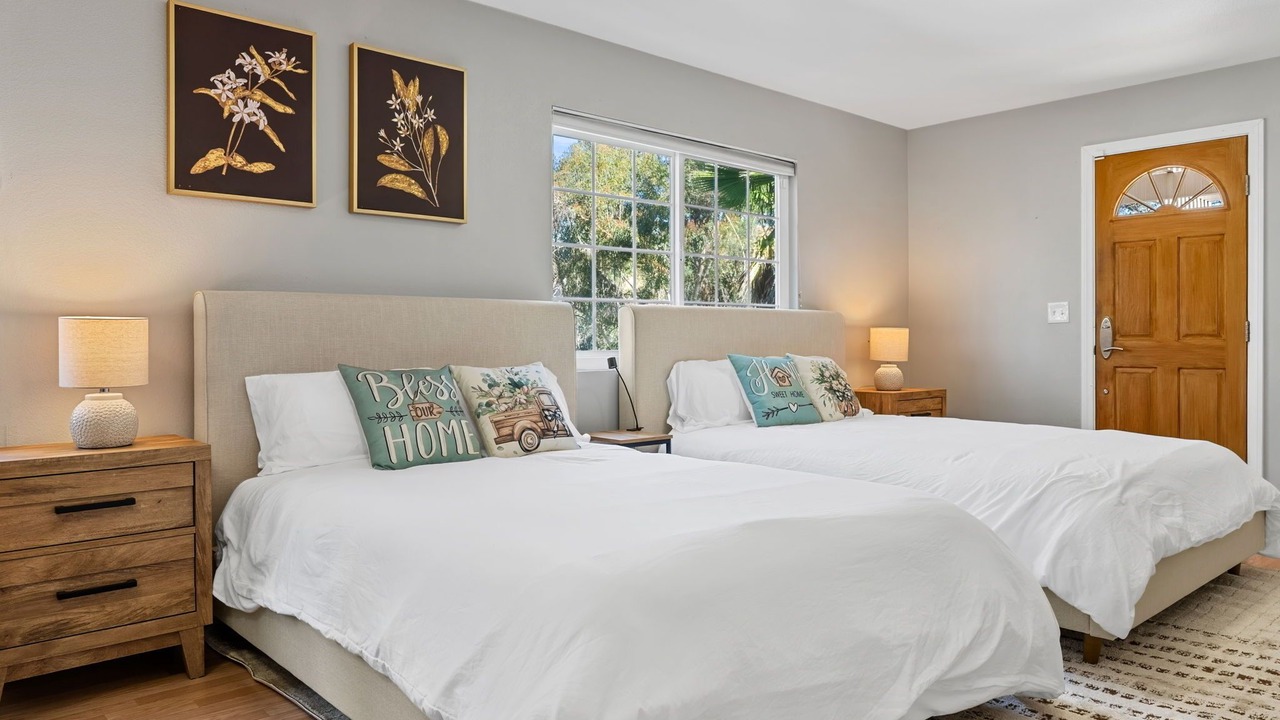 Photo of Bedroom in La Mesa