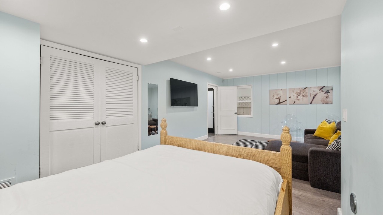 Photo of Bedroom in La Conchita