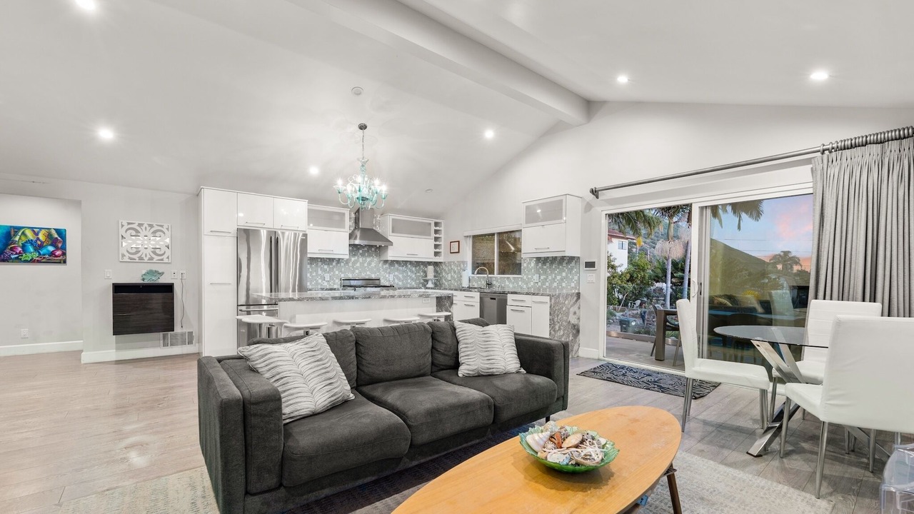 Photo of Livingroom in La Conchita
