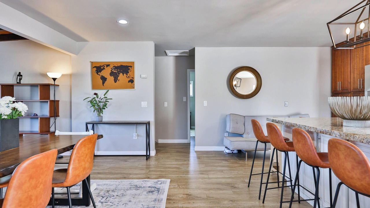 Photo of Livingroom in Allied Gardens