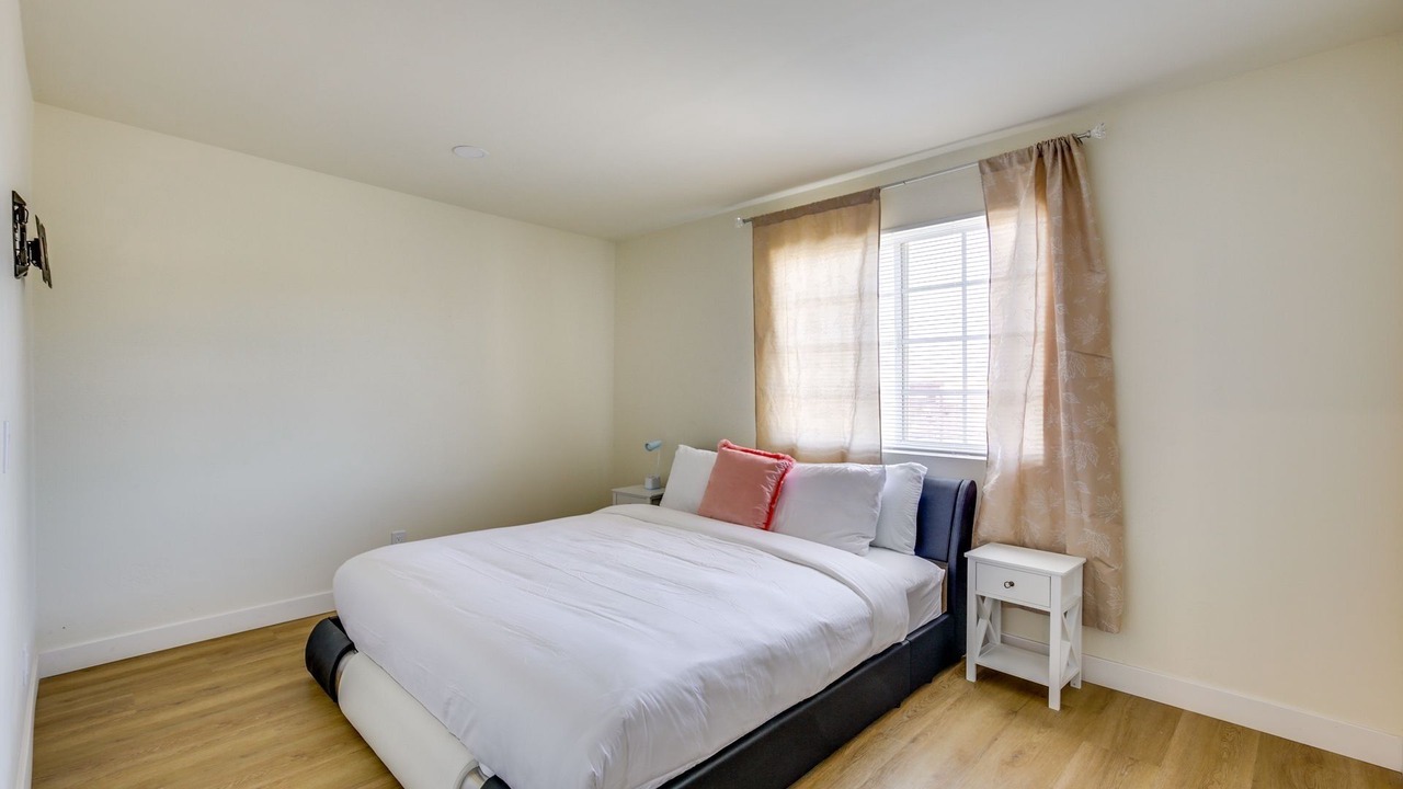 Photo of Bedroom in Paradise Hills