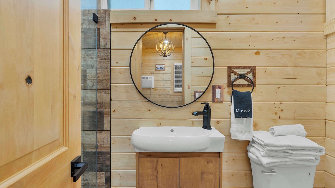Photo of Bathroom in Julian