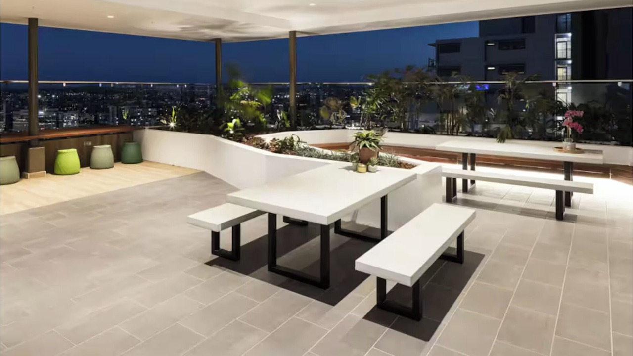 Photo of Outdoor in Bowen Hills