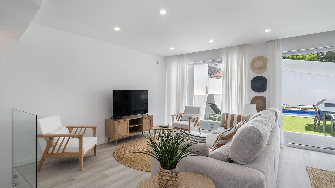 Photo of Livingroom in Charneca de Caparica e Sobreda