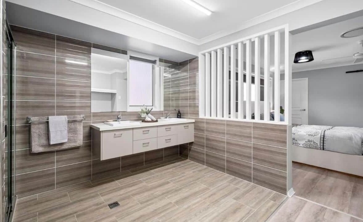 Photo of Bathroom in Pelican Waters