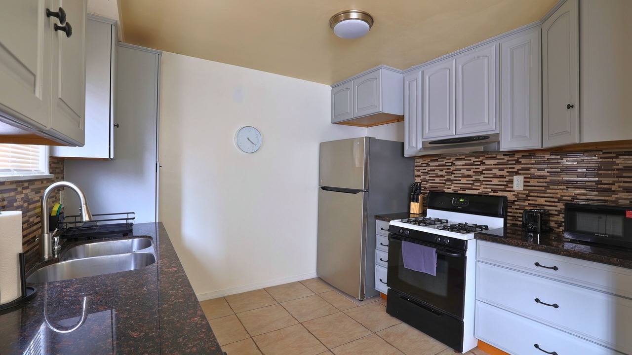 Photo of Kitchen in North Long Beach