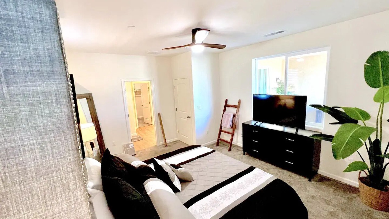 Photo of Bedroom in Tulare