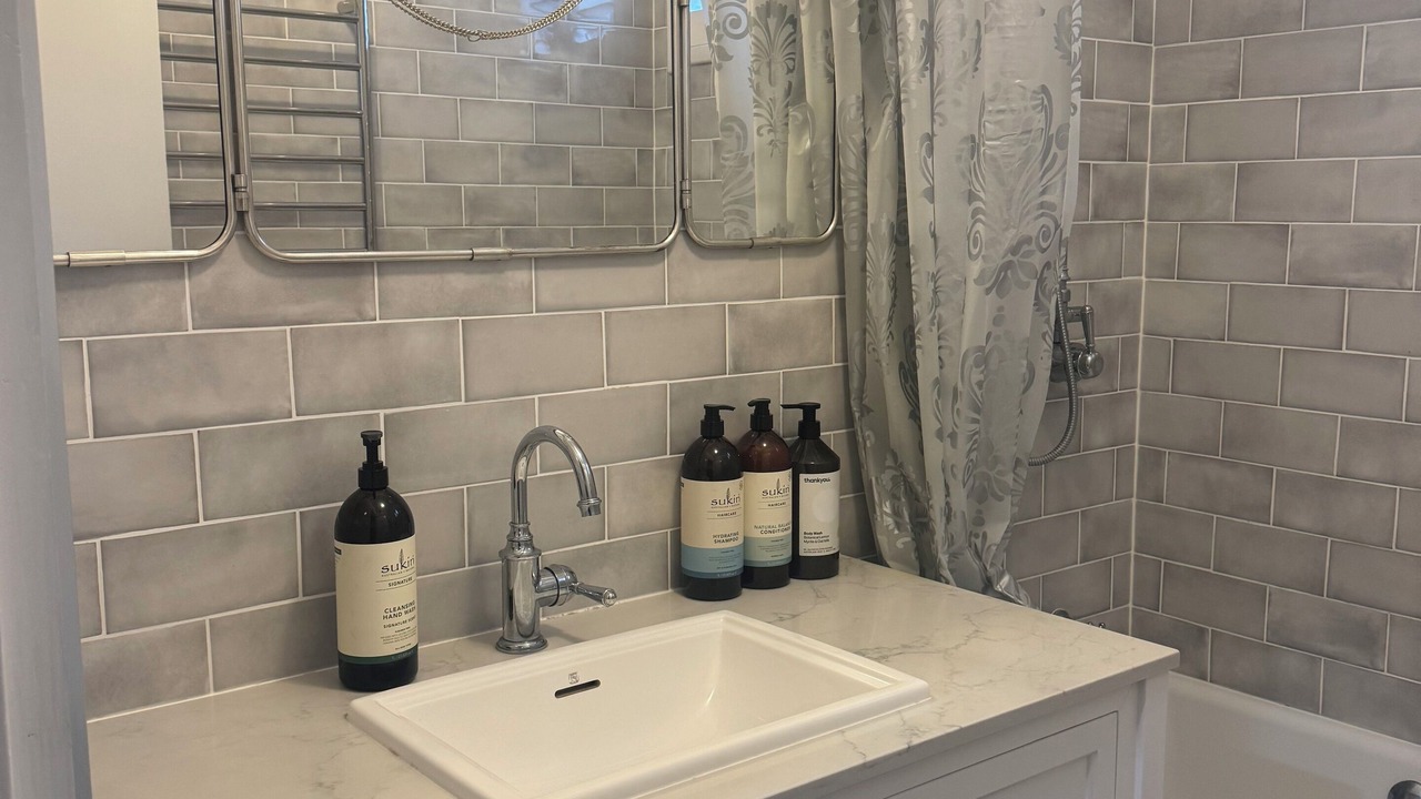 Photo of Bathroom in Bardon