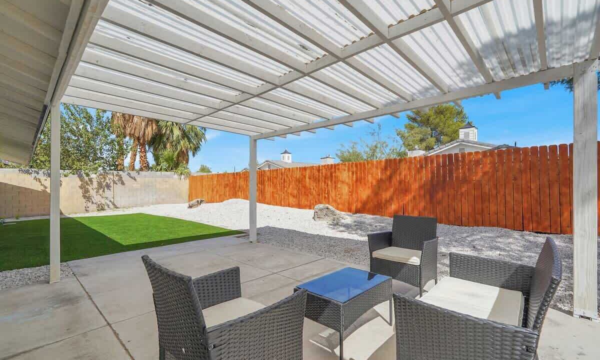Photo of Outdoor in Spring Valley