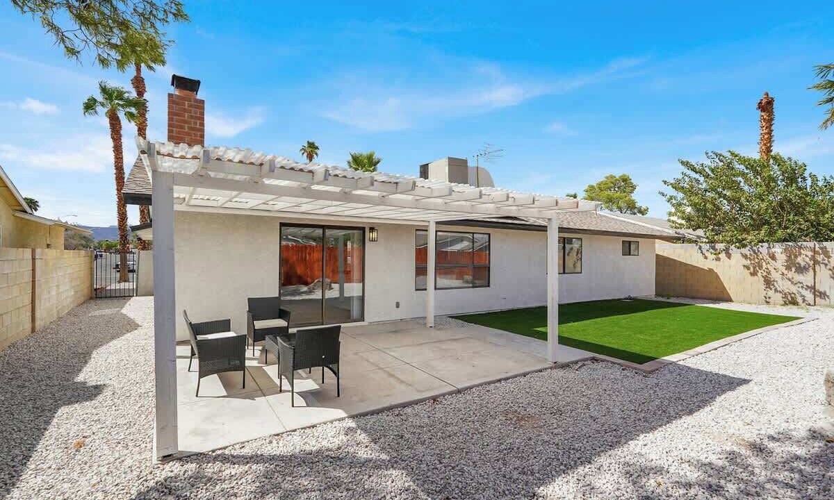 Photo of Outdoor in Spring Valley