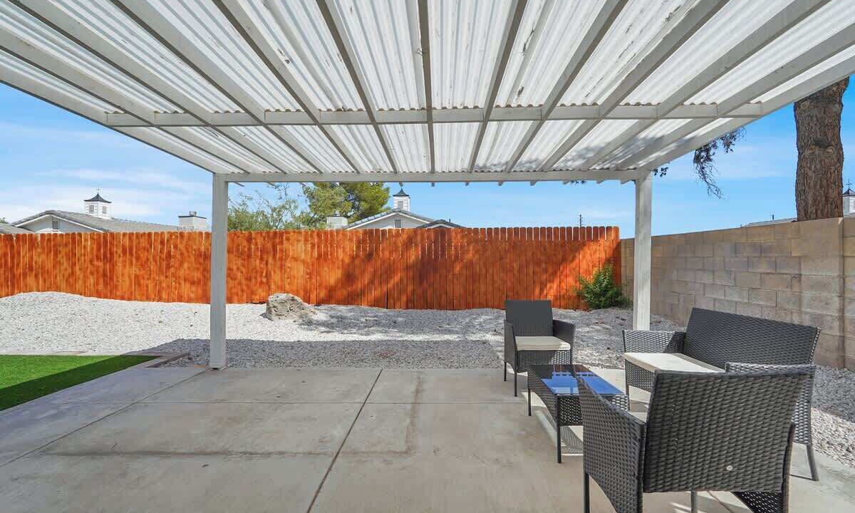 Photo of Outdoor in Spring Valley