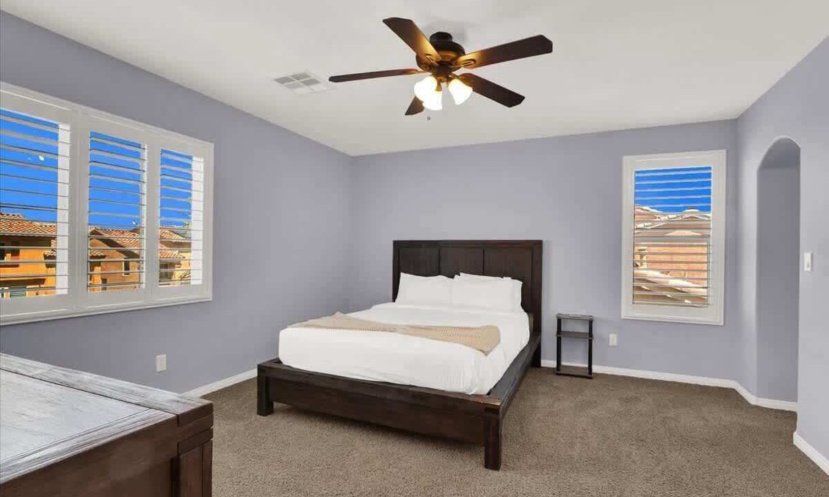 Photo of Bedroom in Enterprise