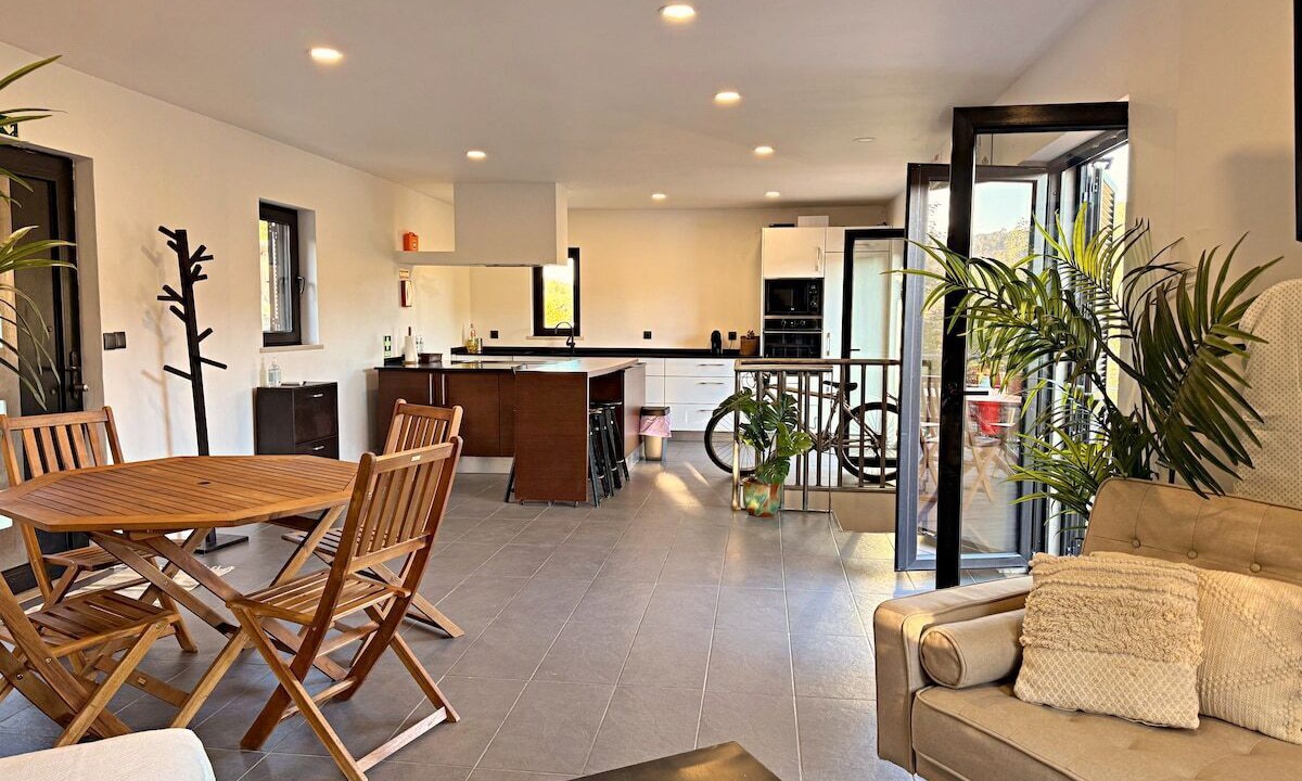 Photo of Livingroom in Santa Comba Dao
