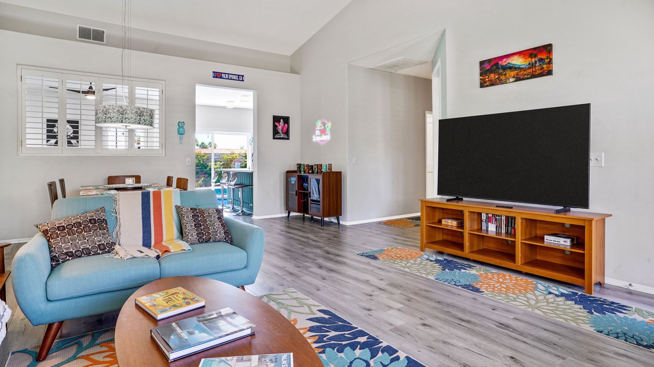 Photo of Bedroom in Racquet Club South