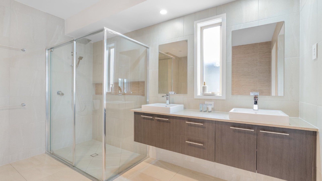 Photo of Bathroom in Banksia Beach