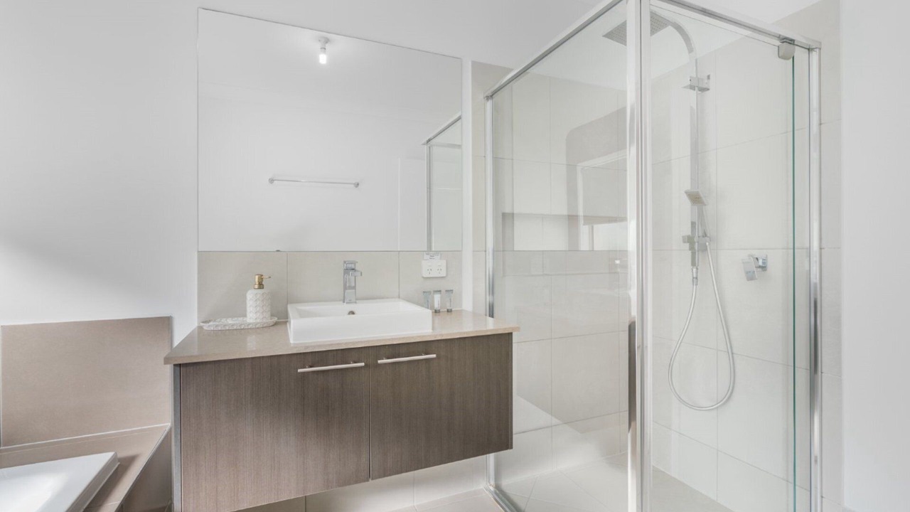 Photo of Bathroom in Banksia Beach