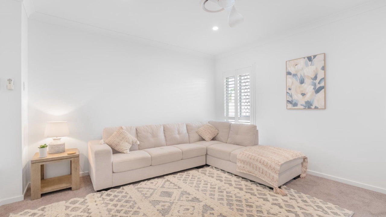 Photo of Livingroom in Banksia Beach